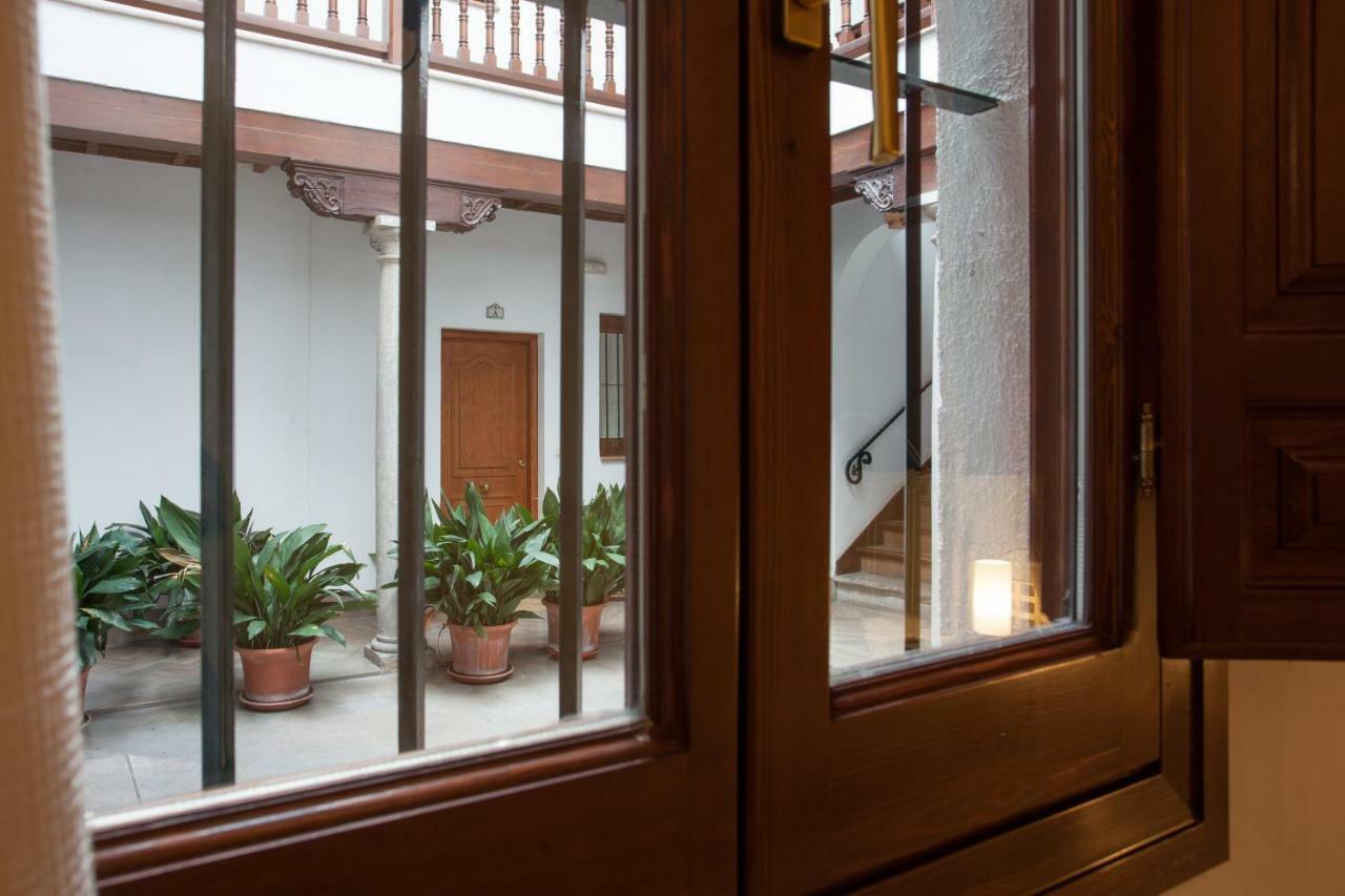 Apartamento De Lujo En Antiguo Convento Granada Dış mekan fotoğraf